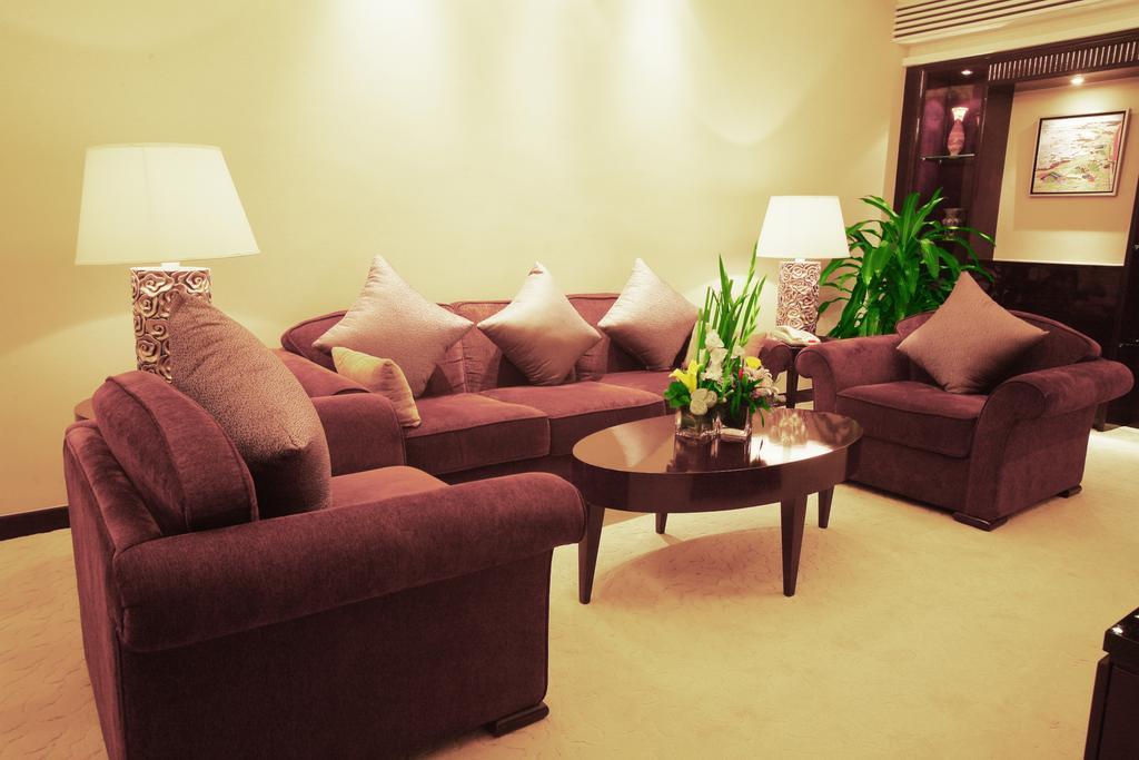 Tienyow Grand Hotel Haikou  Room photo