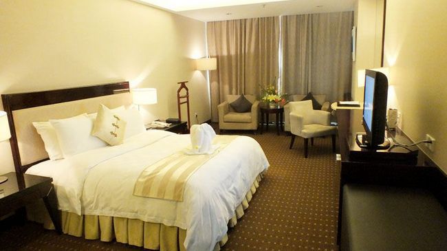 Tienyow Grand Hotel Haikou  Room photo